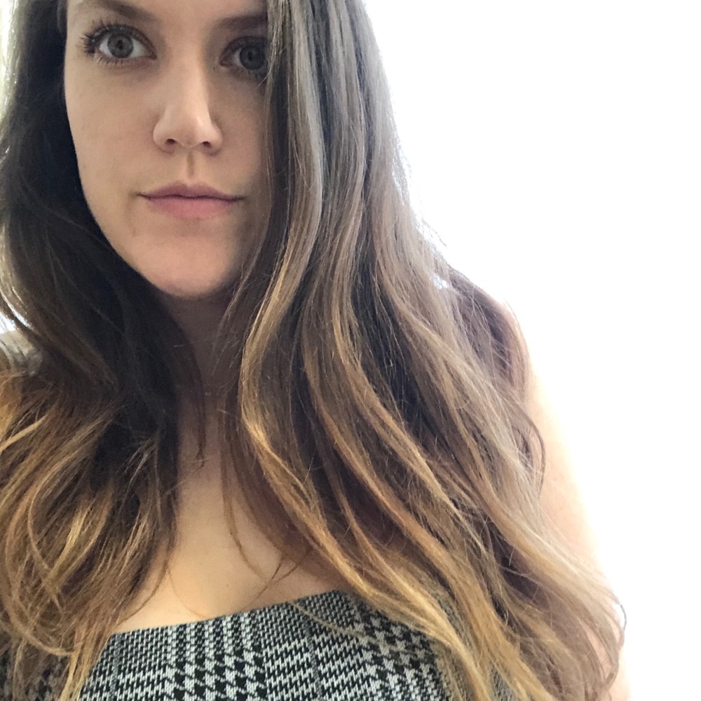 Meet your Posher, Monica